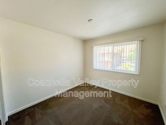 Building Photo - 72694 Eagle Rd