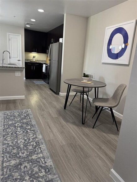 Primary Photo - Evergreen Estero