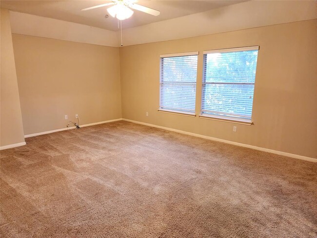 Building Photo - 3726 Harvey Penick Dr