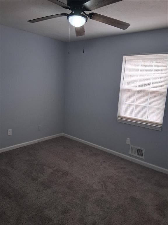 Building Photo - 6680 Cambridge Dr