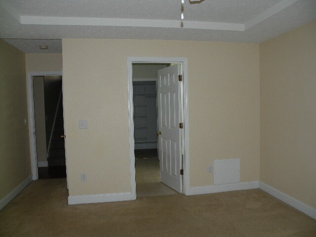 Building Photo - 105 Sand Run Rd