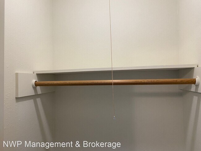 Building Photo - 2 br, 1 bath House - 1618 Susan Dr.