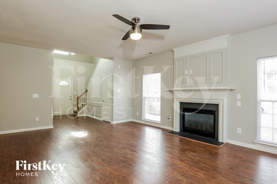 Building Photo - 4817 Loganshire Ln