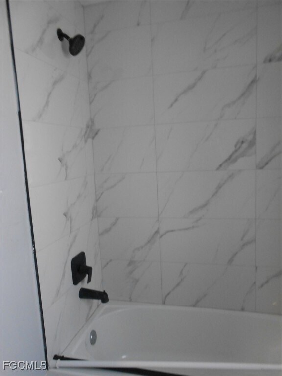 Building Photo - 636 Eisenhower Blvd