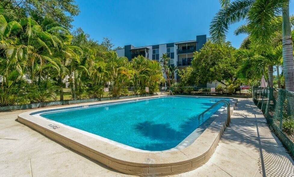 Primary Photo - Nordica Bay