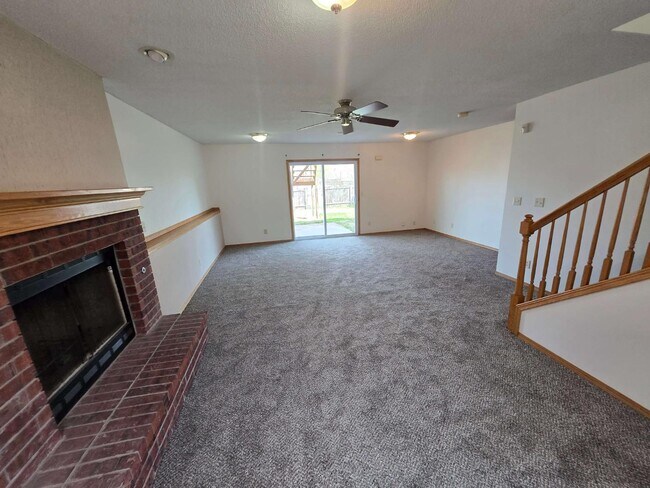 Building Photo - 1914 S Prescott Cir