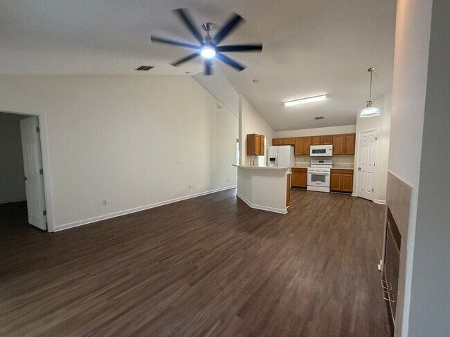 Building Photo - 9-B Wellham Ln.