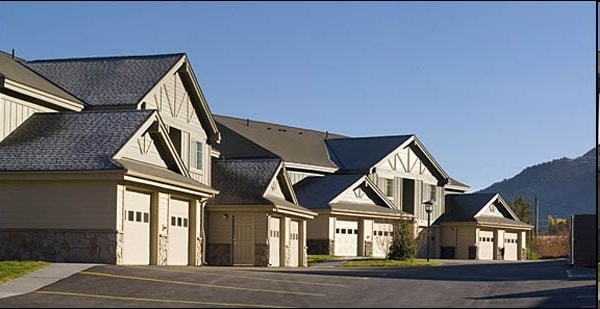Building Photo - Snow King Apartments