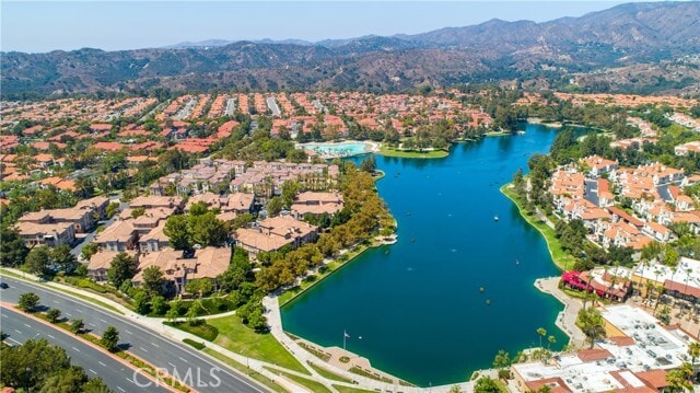 Building Photo - 75 Vía Lampara