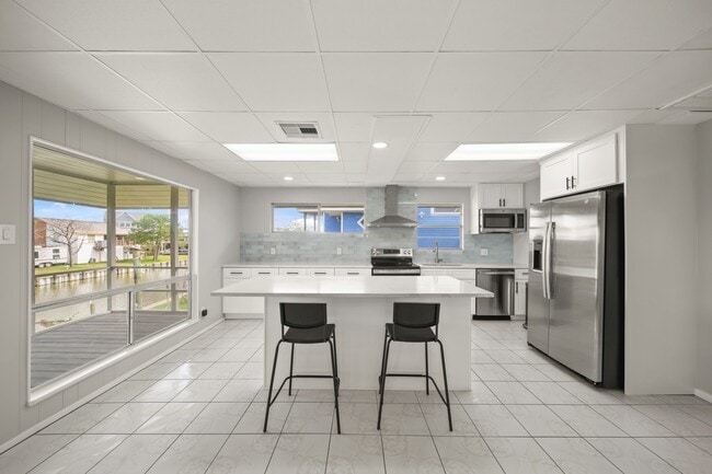 Building Photo - 1031 Star Dr