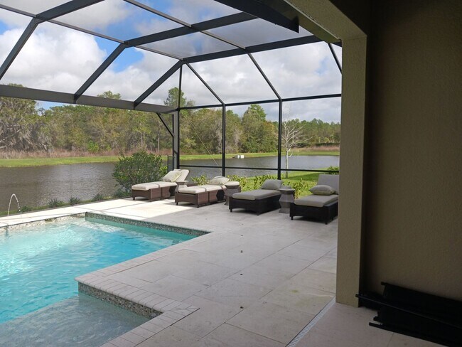 Building Photo - Here is your chance to live in Model Home!...