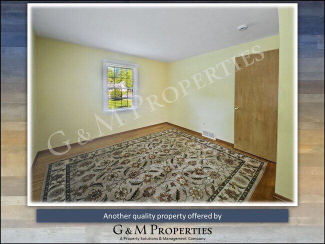 Building Photo - Rarely Available 3/4 Bedroom Ranch Style Home in Penfield!