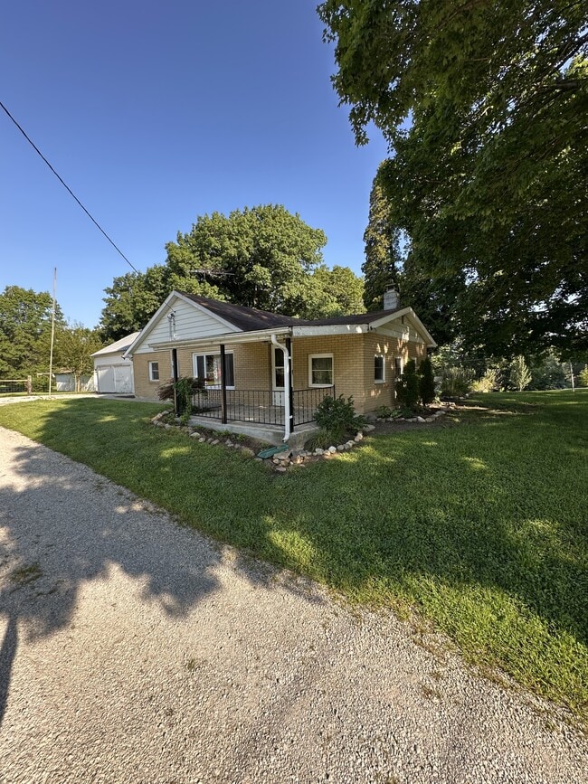 Building Photo - 10409 N 300 W
