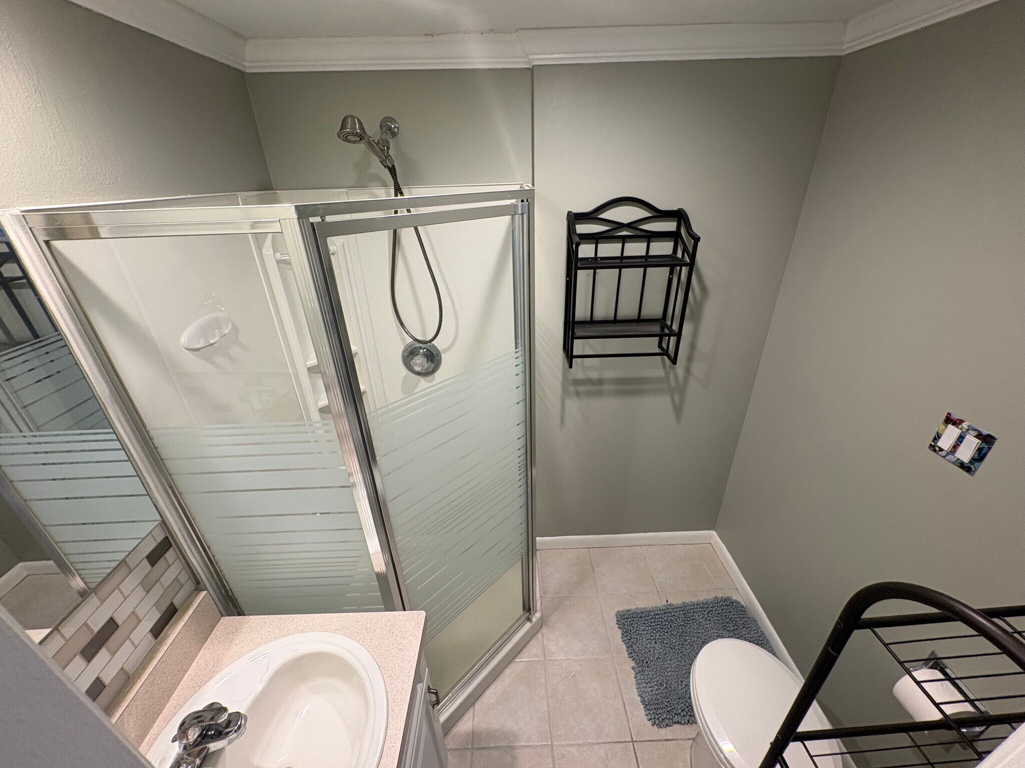 Building Photo - 318 Claremont Ave