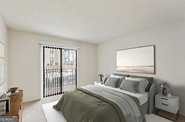 Building Photo - 3500 Windcliff Dr SE