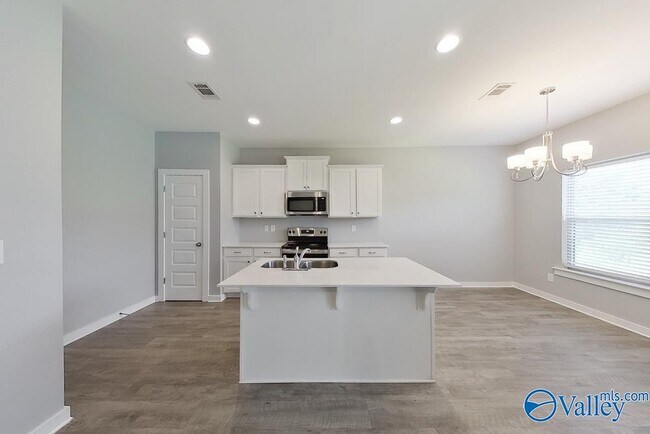 Building Photo - 11440 Crimson Ridge Rd