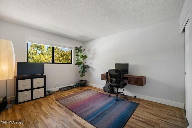 Building Photo - 1175 Akard Dr