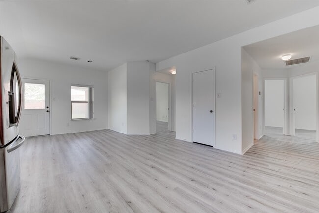 Building Photo - 5918 Laramie River Ct