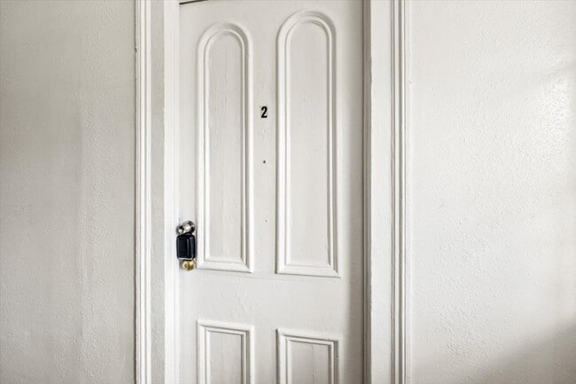 Building Photo - 1524 Mechanic St