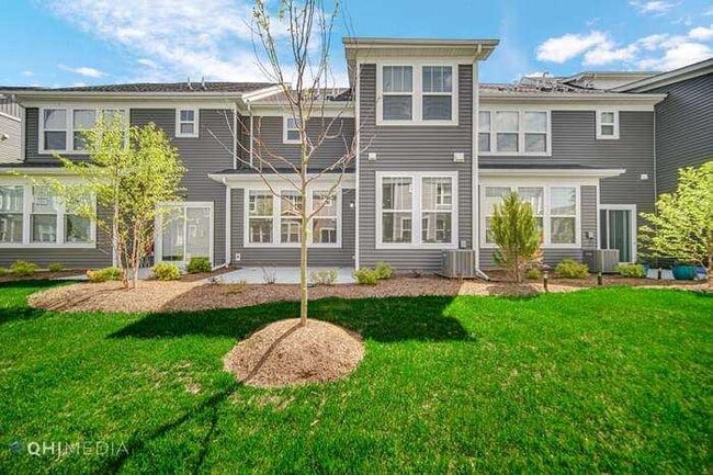 Building Photo - 458 Watercress Dr