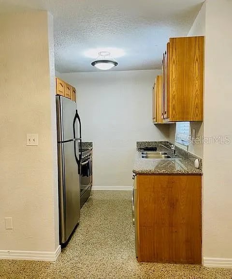 Building Photo - 212 S Church Ave