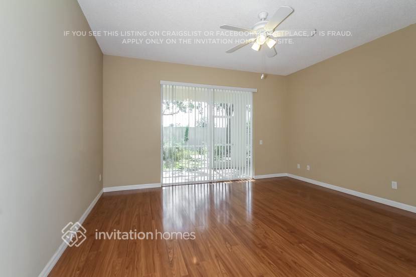 Building Photo - 362 Fareham Dr