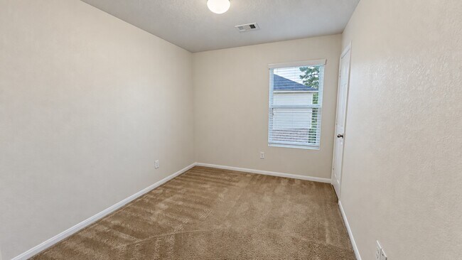 Building Photo - 12102 Kings Fall Dr