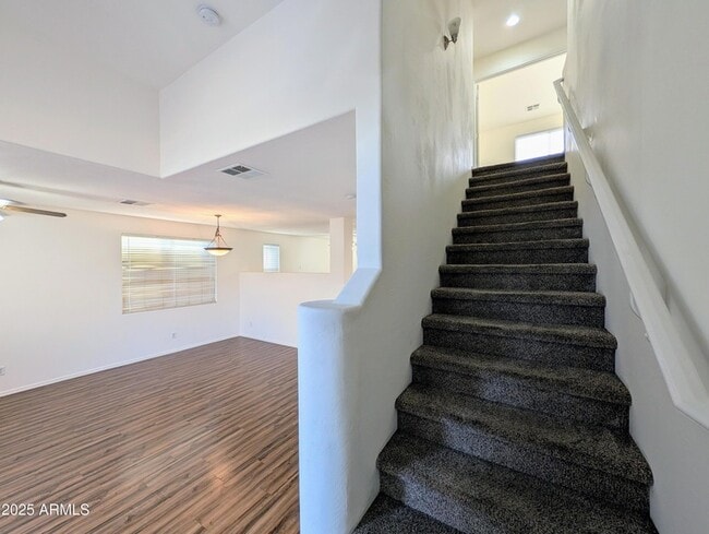 Building Photo - 3848 E Pollack St