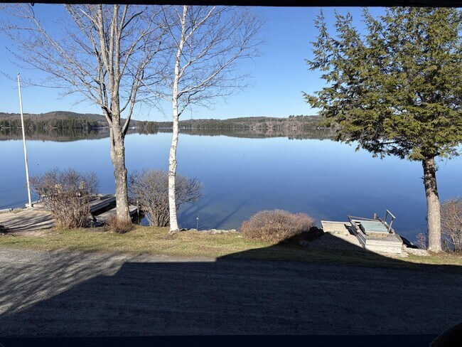 Building Photo - 9 Lakeside Rd