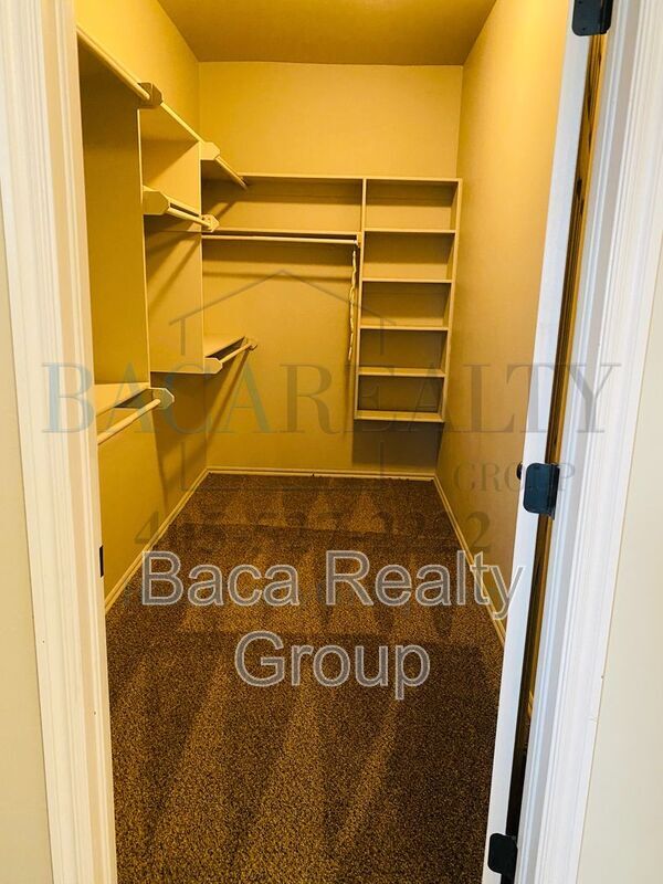 Building Photo - 1846 Post Oak Rd