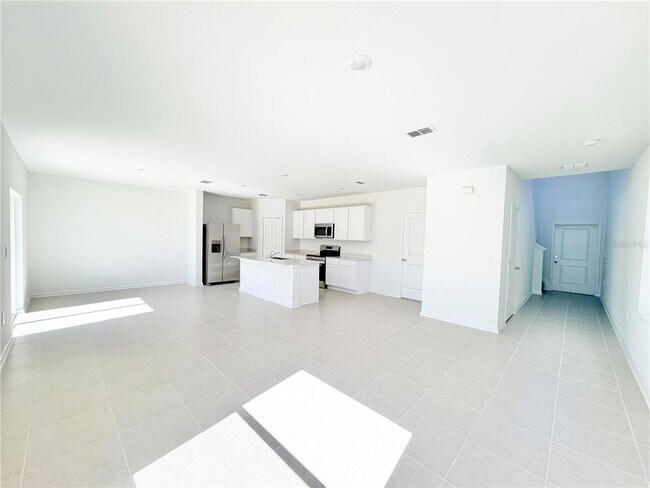 Building Photo - 3666 Hardman Dr