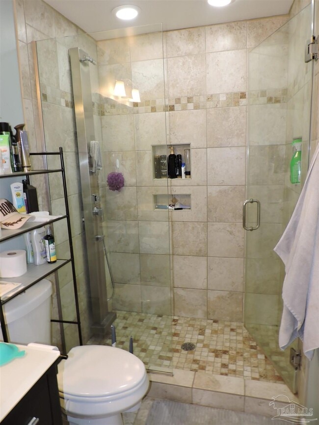 Building Photo - 435 Belle Chasse Dr