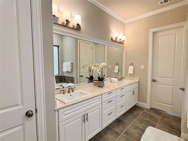 Building Photo - 17730 Bottlebrush Dr