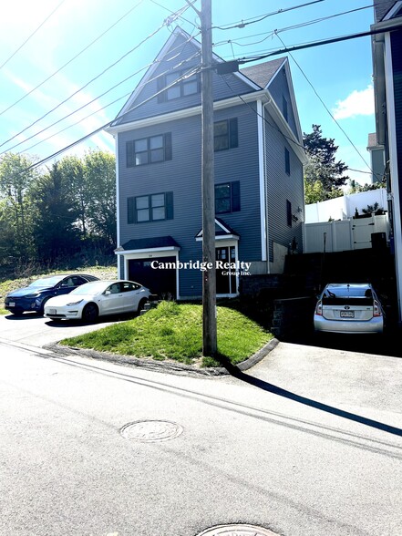 Building Photo - 54 Albemarle Rd