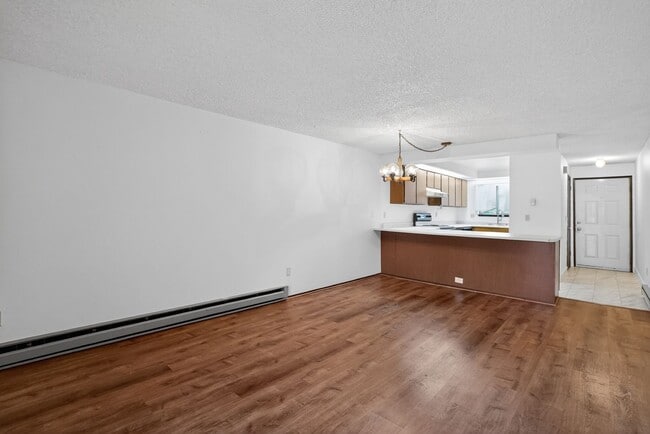 Building Photo - 3404 19th Ave
