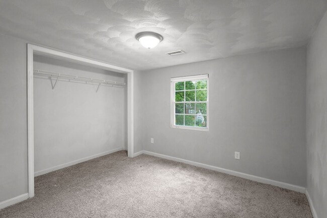 Building Photo - 3 Bed 3.5 Bath Home for Rent in Norfolk!