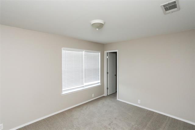 Building Photo - 707 River Run Dr