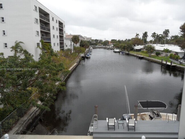 Building Photo - 1439 S Ocean Blvd