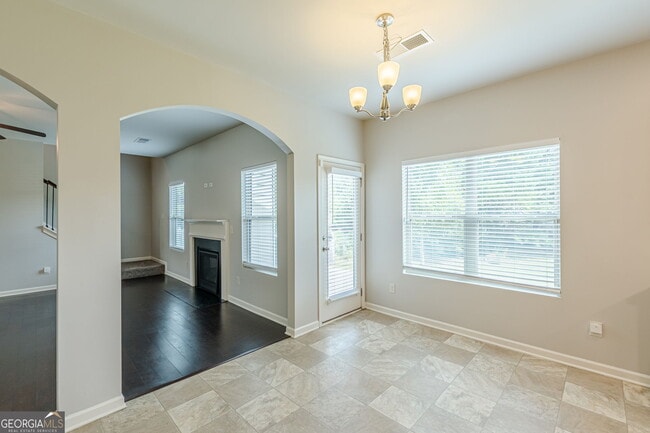 Building Photo - 4730 Brookwood Pl