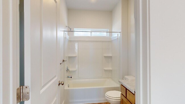 Building Photo - Modern Living: Discover Stunning New Tooele Rental