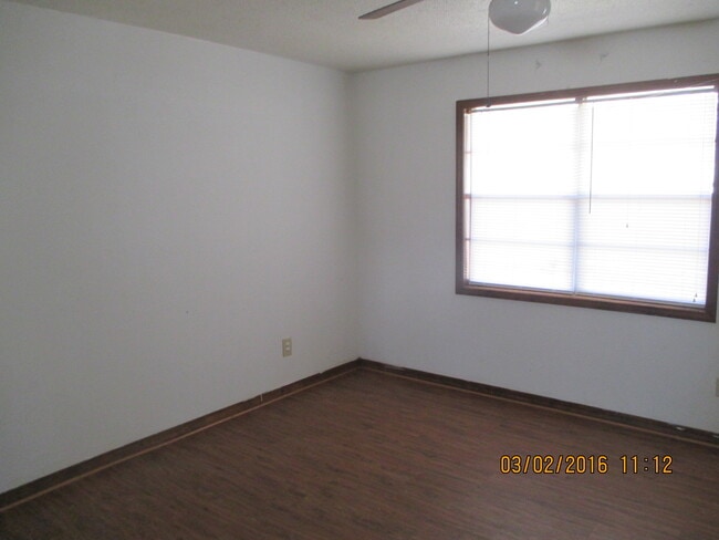 Building Photo - 213 Cazort St