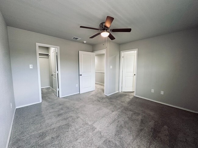 Building Photo - 7356 Misty Ridge Dr