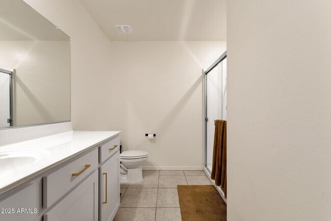 Building Photo - 13330 E Sunflower Ln