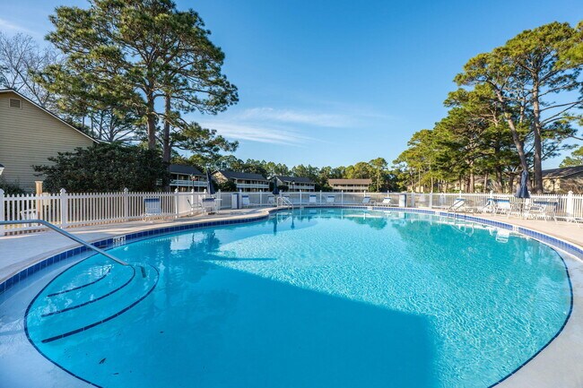 Building Photo - 293 Sunset Bay