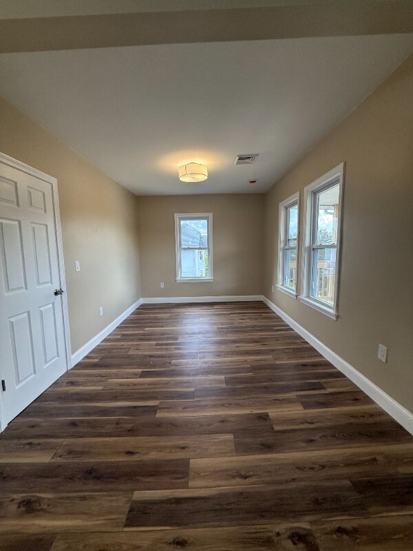 Building Photo - 363 Logee St