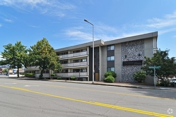 Building Photo - Caribbean House