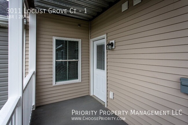 Building Photo - 3011 Locust Grv Ct