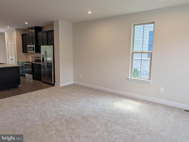 Building Photo - 9711 Klamath Ct
