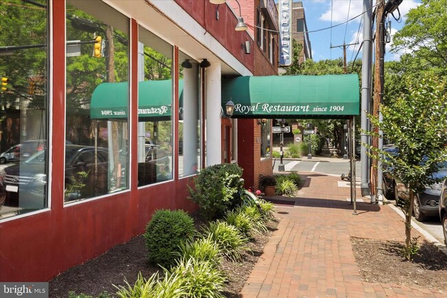 Building Photo - 441 Old Town Ct