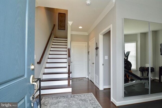 Building Photo - 702 Fair Winds Way